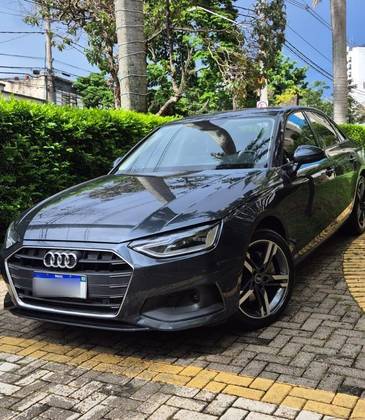 AUDI A4 2.0 TFSI GASOLINA PRESTIGE S TRONIC